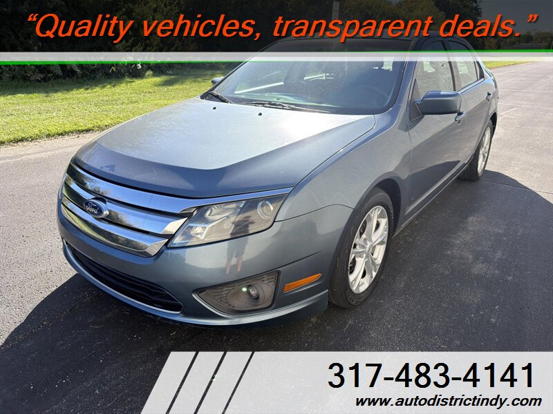 2012 Ford Fusion SE   - Photo 1 - Indianapolis, IN 46234