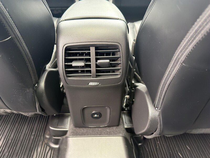 2023 Ford Escape Platinum - Photo 38 - Indianapolis, IN 46234