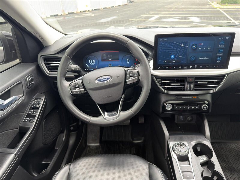 2023 Ford Escape Platinum - Photo 7 - Indianapolis, IN 46234