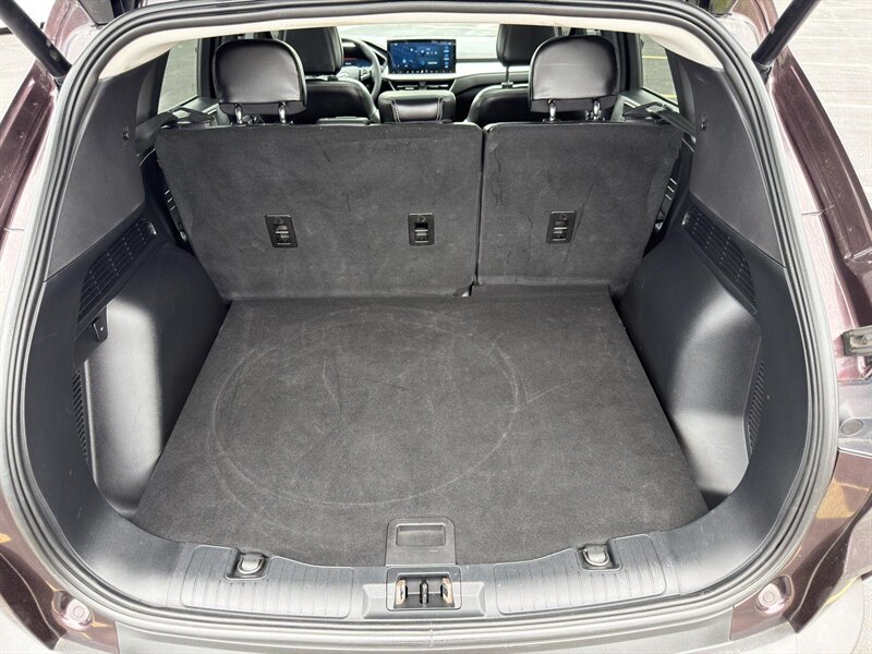 2023 Ford Escape Platinum - Photo 12 - Indianapolis, IN 46234