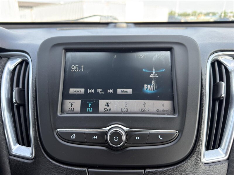 2016 Chevrolet Malibu LT - Photo 27 - Indianapolis, IN 46234
