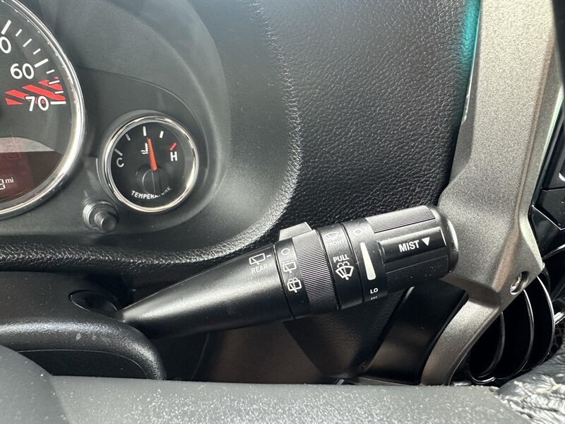 2017 Jeep Wrangler Unlimited Rubicon Recon - Photo 17 - Indianapolis, IN 46234