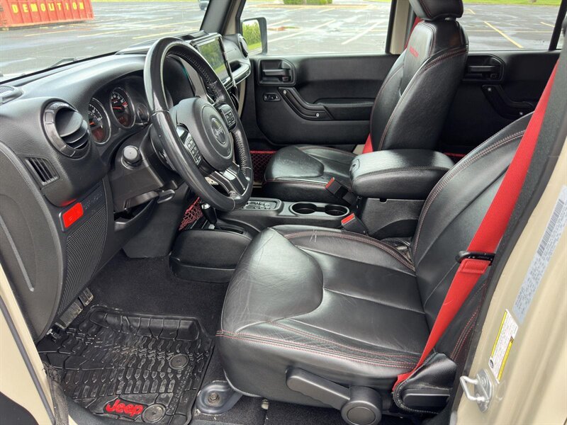 2017 Jeep Wrangler Unlimited Rubicon Recon - Photo 10 - Indianapolis, IN 46234
