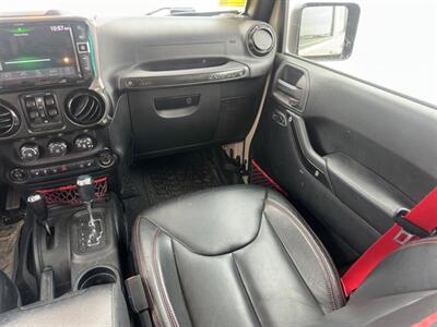 2017 Jeep Wrangler Unlimited Rubicon Recon   - Photo 7 - Indianapolis, IN 46234