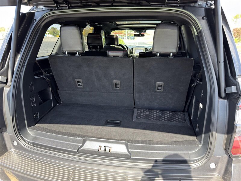 2020 Ford Expedition Limited - Photo 14 - Indianapolis, IN 46234