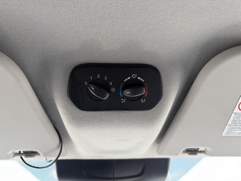 2015 Ford Transit 350 XL - Photo 25 - Indianapolis, IN 46234