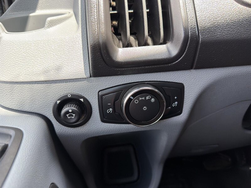 2015 Ford Transit 350 XL - Photo 20 - Indianapolis, IN 46234