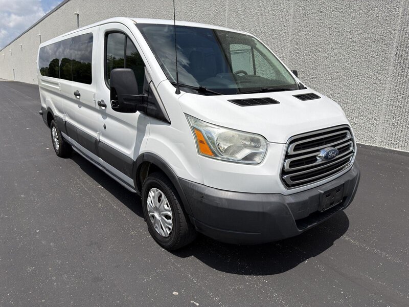 2015 Ford Transit 350 XL - Photo 3 - Indianapolis, IN 46234