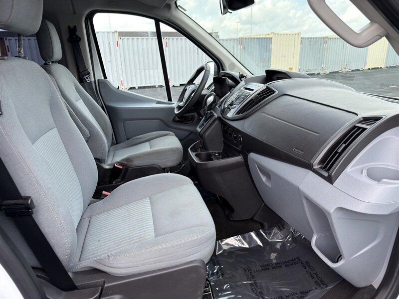 2015 Ford Transit 350 XL - Photo 11 - Indianapolis, IN 46234