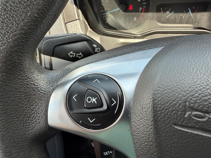 2015 Ford Transit 350 XL - Photo 18 - Indianapolis, IN 46234