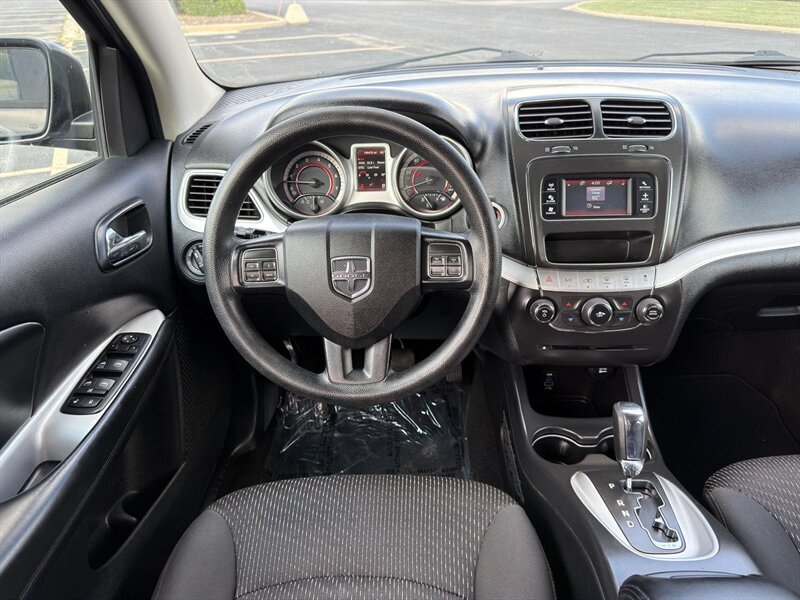 2017 Dodge Journey SXT - Photo 7 - Indianapolis, IN 46234
