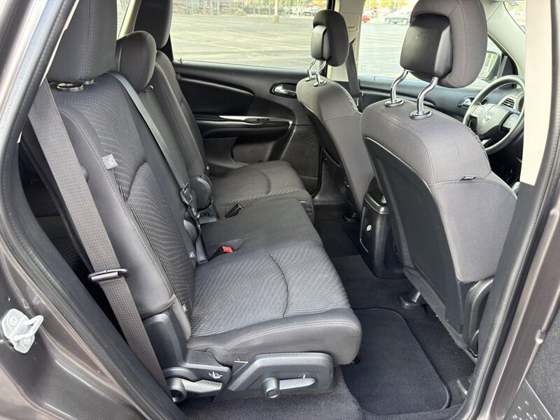 2017 Dodge Journey SXT - Photo 14 - Indianapolis, IN 46234