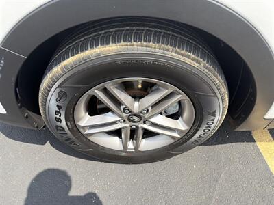 2017 Hyundai SANTA FE Sport 2.4L - Photo 34 - Indianapolis, IN 46234