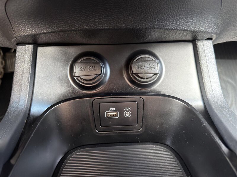 2017 Hyundai SANTA FE Sport 2.4L - Photo 28 - Indianapolis, IN 46234