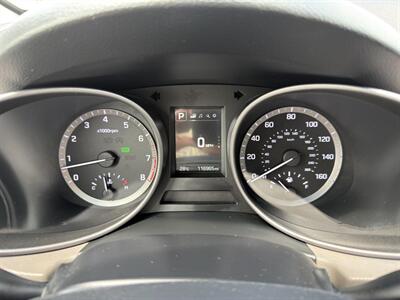 2017 Hyundai SANTA FE Sport 2.4L - Photo 15 - Indianapolis, IN 46234