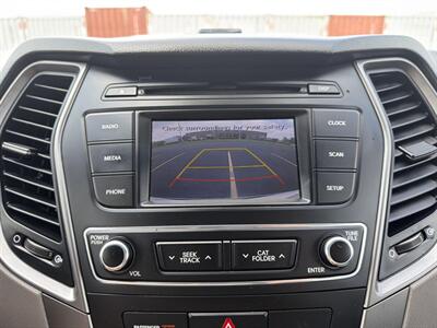 2017 Hyundai SANTA FE Sport 2.4L - Photo 26 - Indianapolis, IN 46234