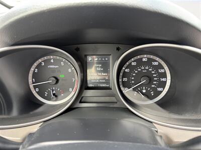 2017 Hyundai SANTA FE Sport 2.4L - Photo 17 - Indianapolis, IN 46234