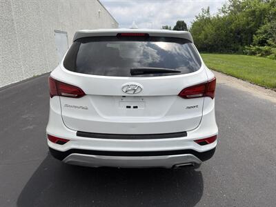 2017 Hyundai SANTA FE Sport 2.4L - Photo 5 - Indianapolis, IN 46234