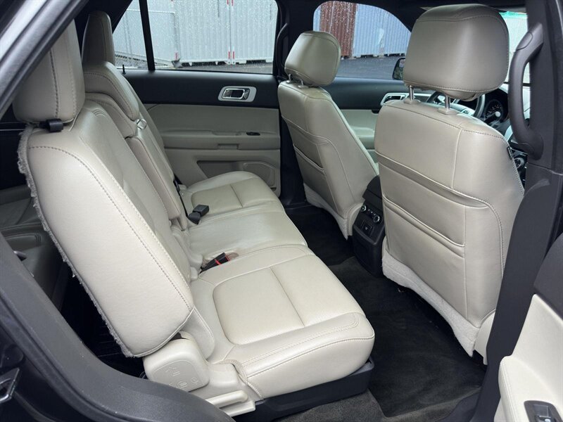 2014 Ford Explorer Limited - Photo 14 - Indianapolis, IN 46234