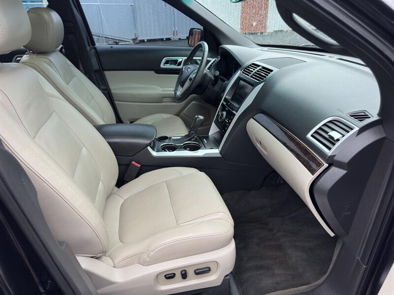 2014 Ford Explorer Limited - Photo 15 - Indianapolis, IN 46234