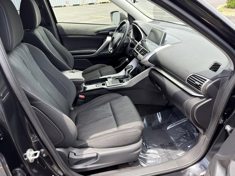2019 Mitsubishi Eclipse Cross SE - Photo 13 - Indianapolis, IN 46234