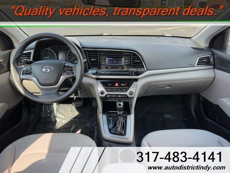 2017 Hyundai ELANTRA SE - Photo 7 - Indianapolis, IN 46234
