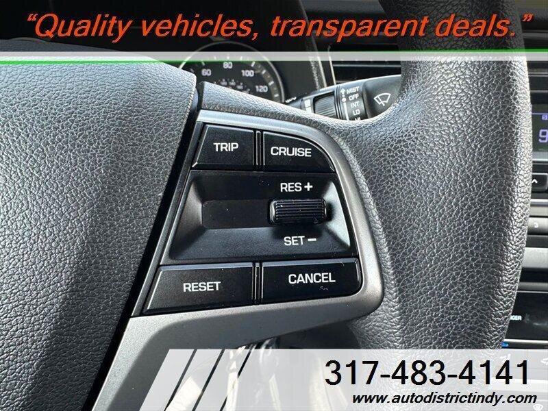 2017 Hyundai ELANTRA SE - Photo 17 - Indianapolis, IN 46234