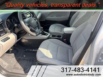 2017 Hyundai ELANTRA SE - Photo 10 - Indianapolis, IN 46234