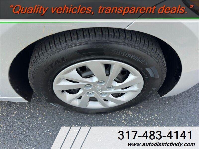 2017 Hyundai ELANTRA SE - Photo 33 - Indianapolis, IN 46234