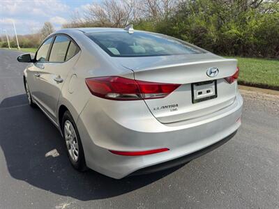 2017 Hyundai ELANTRA SE   - Photo 6 - Indianapolis, IN 46234