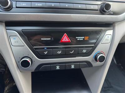 2017 Hyundai ELANTRA SE   - Photo 22 - Indianapolis, IN 46234