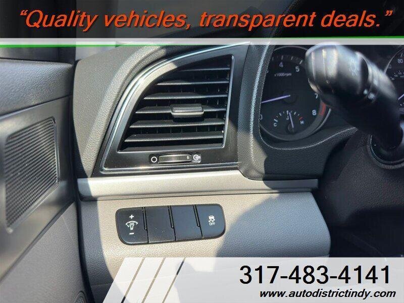 2017 Hyundai ELANTRA SE - Photo 19 - Indianapolis, IN 46234