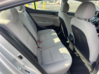 2017 Hyundai ELANTRA SE   - Photo 12 - Indianapolis, IN 46234