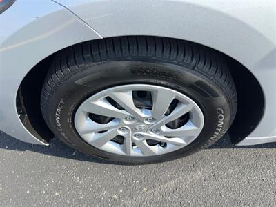 2017 Hyundai ELANTRA SE   - Photo 30 - Indianapolis, IN 46234