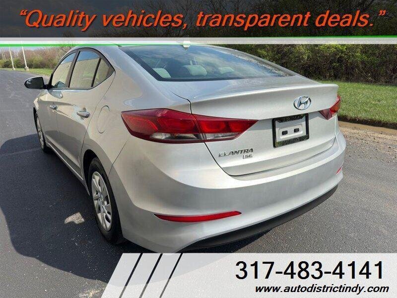 2017 Hyundai ELANTRA SE - Photo 6 - Indianapolis, IN 46234