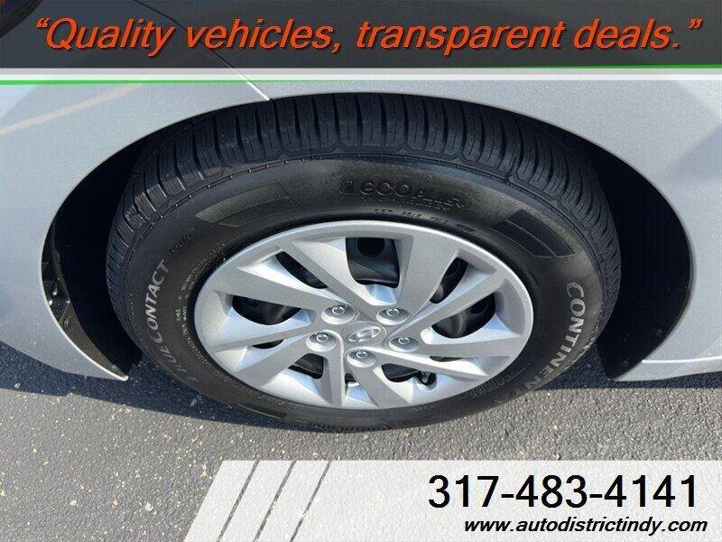 2017 Hyundai ELANTRA SE - Photo 30 - Indianapolis, IN 46234