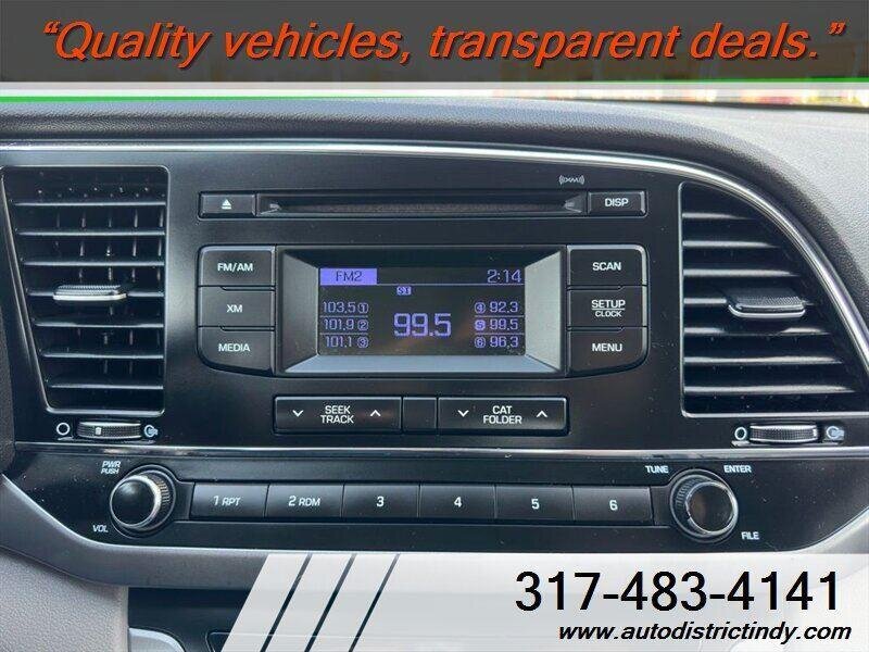 2017 Hyundai ELANTRA SE - Photo 21 - Indianapolis, IN 46234