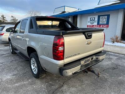 2008 Chevrolet Avalanche LT   - Photo 4 - Indianapolis, IN 46234