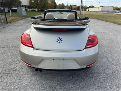 2014 Volkswagen Beetle Convertible 1.8T - Photo 5 - Indianapolis, IN 46234