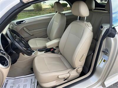 2014 Volkswagen Beetle Convertible 1.8T - Photo 13 - Indianapolis, IN 46234