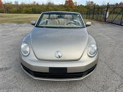 2014 Volkswagen Beetle Convertible 1.8T - Photo 2 - Indianapolis, IN 46234