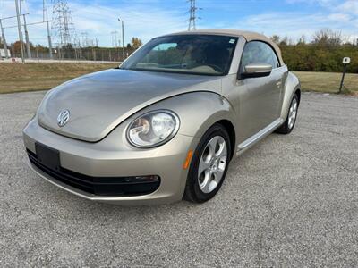 2014 Volkswagen Beetle Convertible 1.8T - Photo 7 - Indianapolis, IN 46234