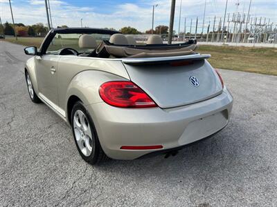 2014 Volkswagen Beetle Convertible 1.8T - Photo 6 - Indianapolis, IN 46234