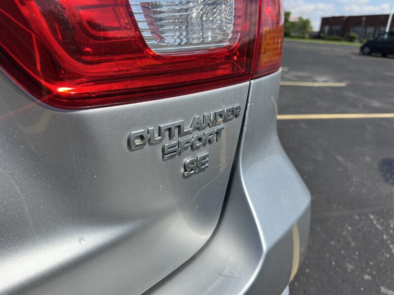 2018 Mitsubishi Outlander Sport SE - Photo 30 - Indianapolis, IN 46234