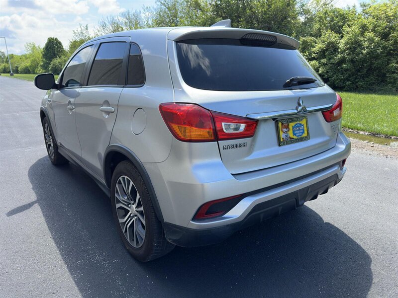2018 Mitsubishi Outlander Sport SE - Photo 6 - Indianapolis, IN 46234