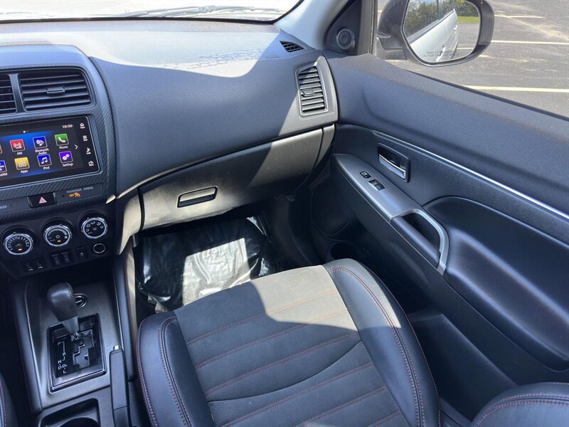 2018 Mitsubishi Outlander Sport SE - Photo 9 - Indianapolis, IN 46234