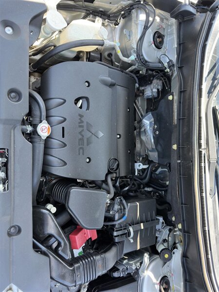 2018 Mitsubishi Outlander Sport SE - Photo 31 - Indianapolis, IN 46234
