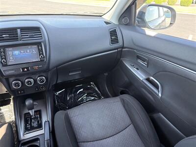 2018 Mitsubishi Outlander Sport ES   - Photo 9 - Indianapolis, IN 46234