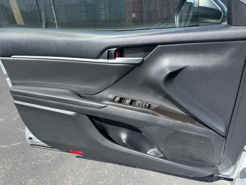 2023 Toyota Camry SE - Photo 33 - Indianapolis, IN 46234