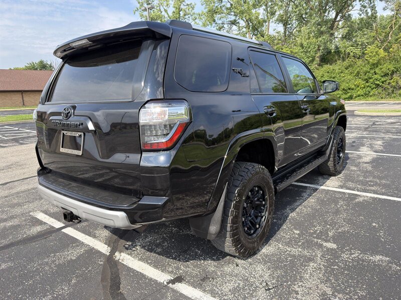 2018 Toyota 4Runner TRD OFF ROAD - Photo 4 - Indianapolis, IN 46234